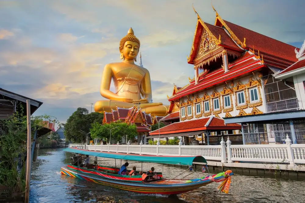 4D3N Bangkok, Thailand